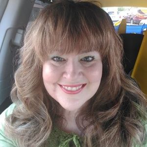 Meet your Posher, Felicia